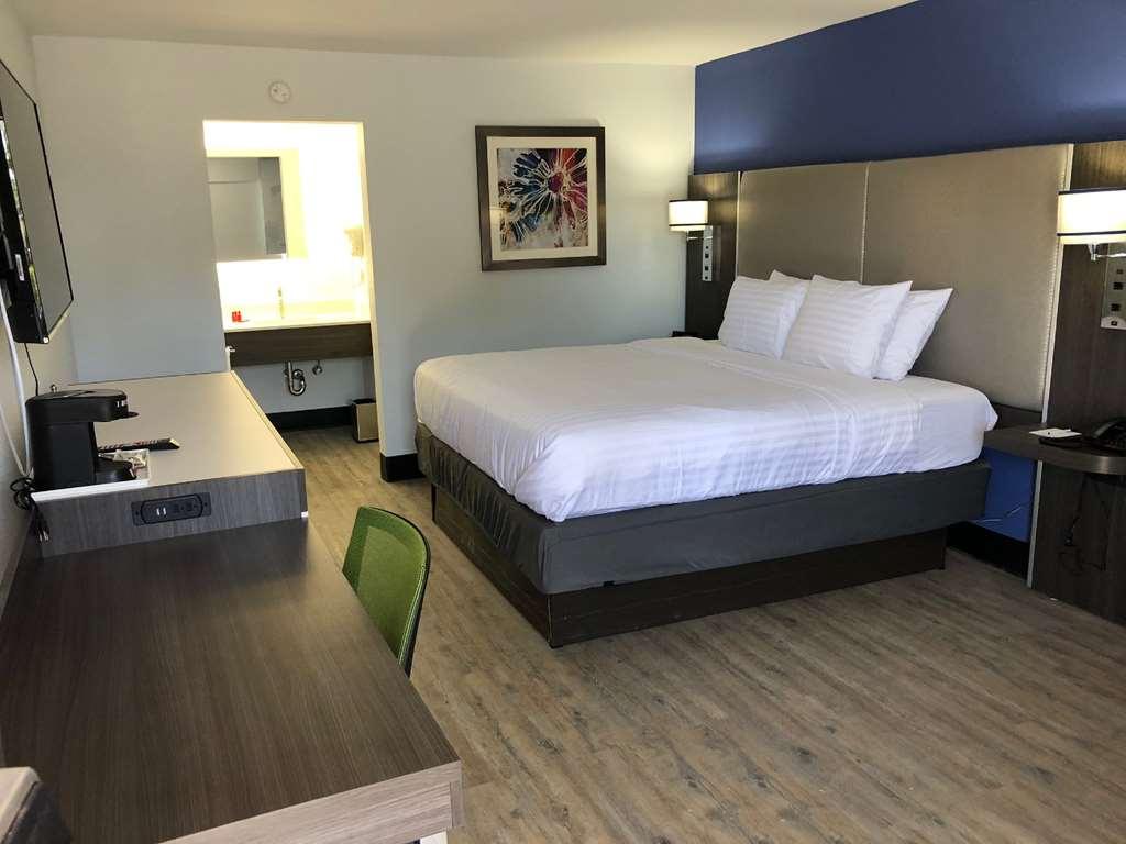 Surestay Plus Hotel By Best Western Sacramento Cal Expo Room photo